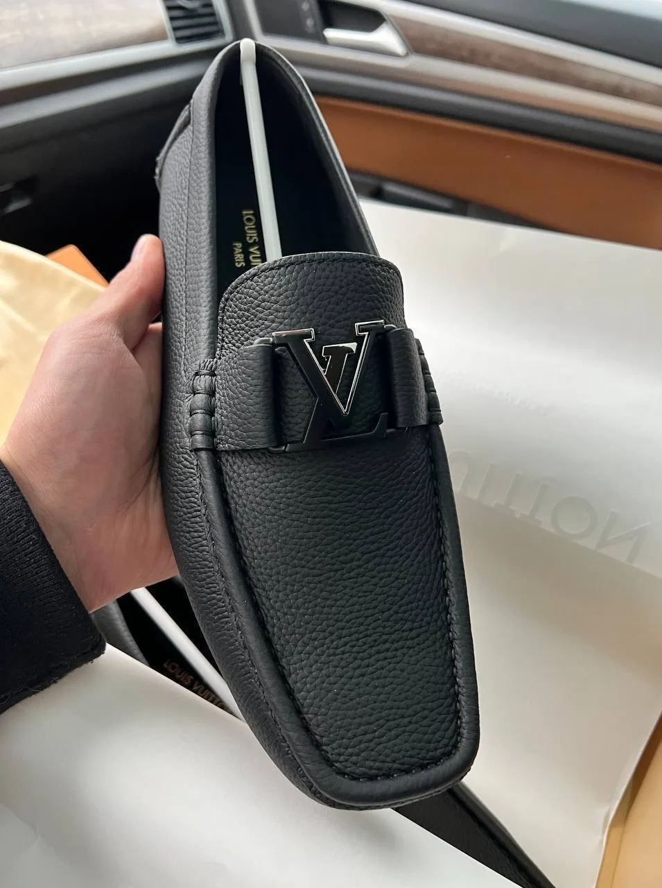 Лоферы Louis Vuitton Monte Carlo из зернистой кожи Taiga — фото 1