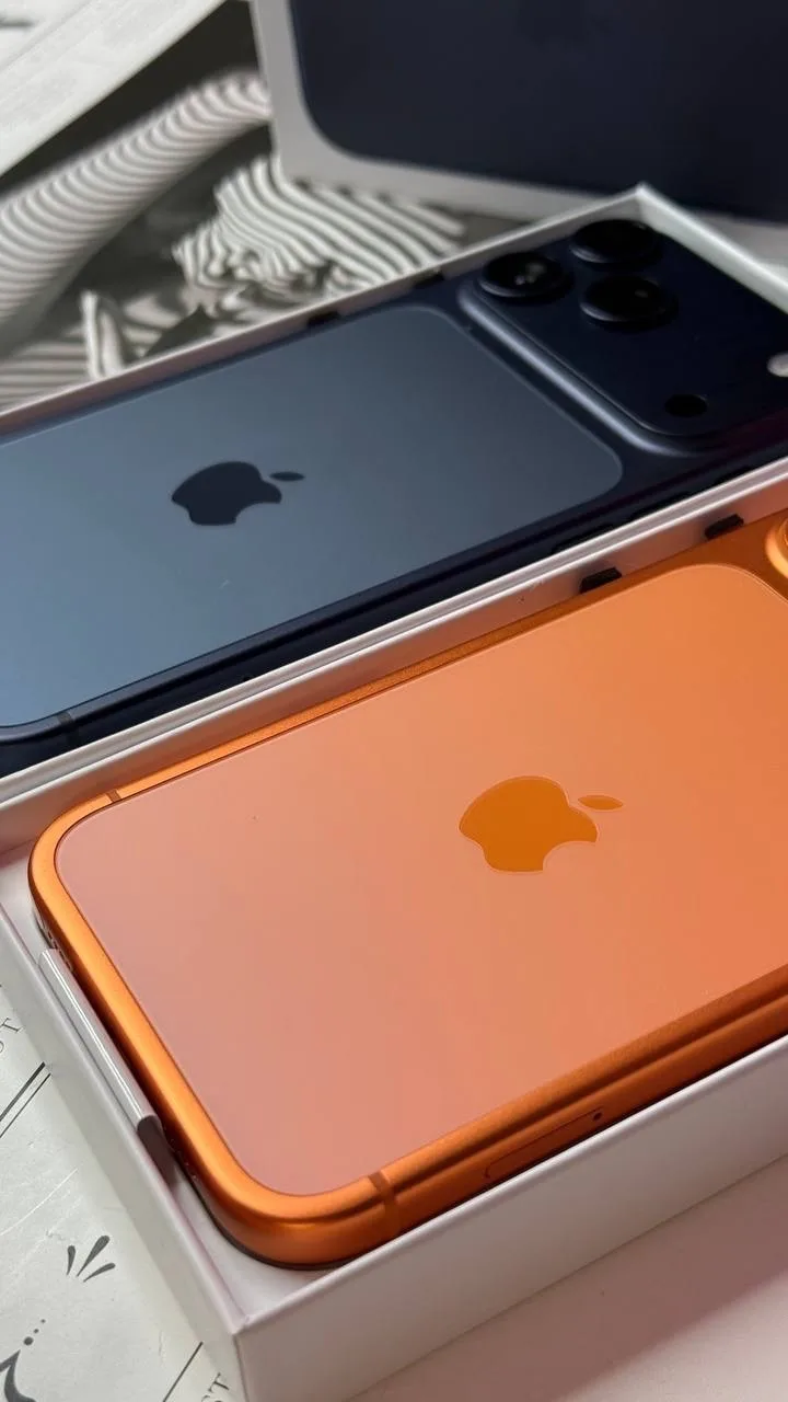 Костюм Iphone Xr в корпусе 17 Pro — фото 1