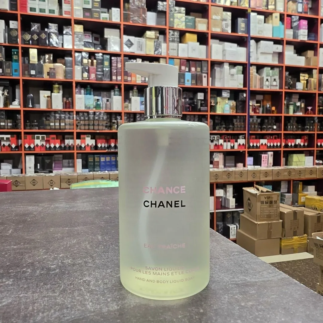Клатч Chance Chanel Tendre Fraiche ЖИДКОЕ МЫЛО ДЛЯ РУК И ДЛЯ ТЕЛА — фото 3