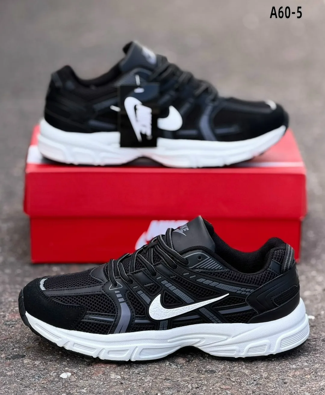 Кроссовки Маломерки на один — фото 2