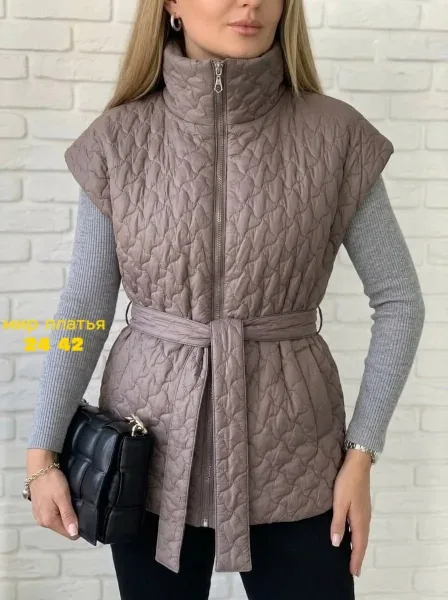 Жилет из холлофайбера, утеплённый, подходит для прохладной погоды — фото 2
