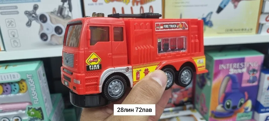 Игрушка-машинка электрическая с звуком и светом — фото 7