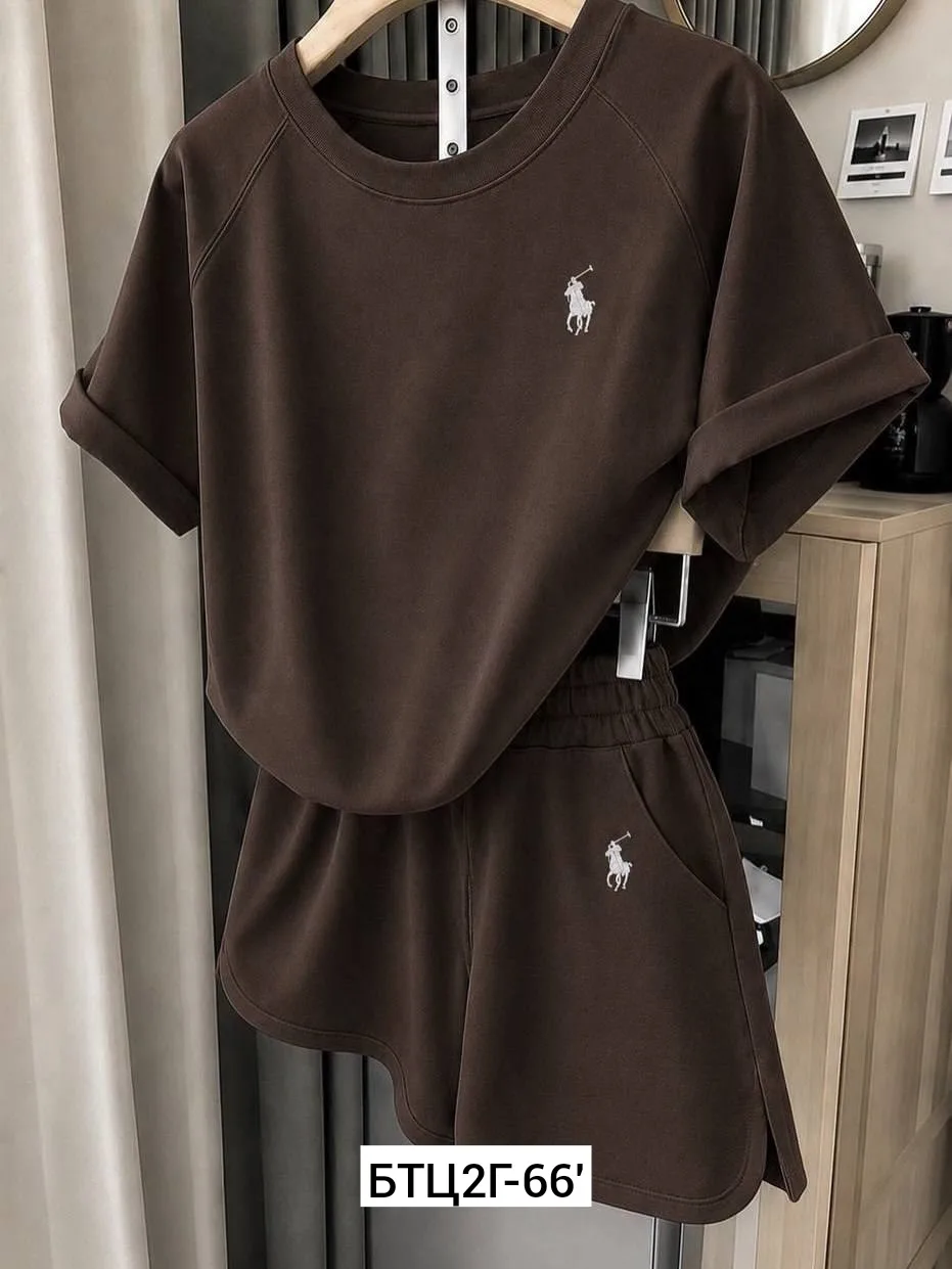 Летний костюм из двухнитки с вышивкой Polo — фото 1