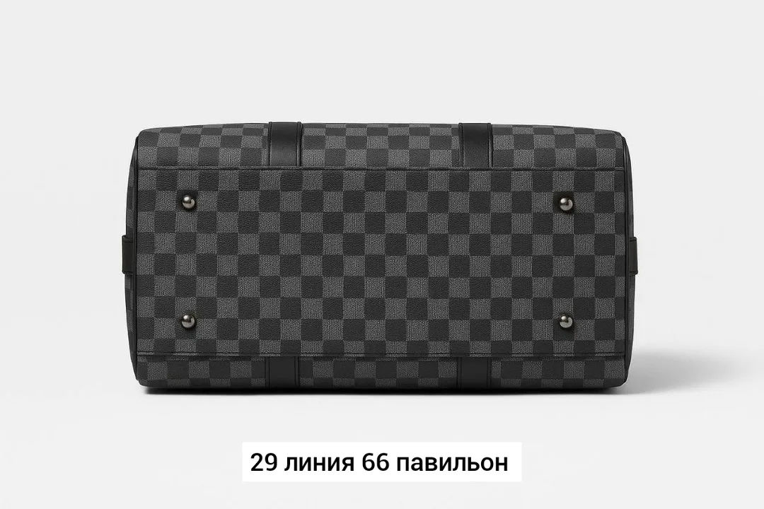 Спортивная сумка из эко-кожи белая — фото 3