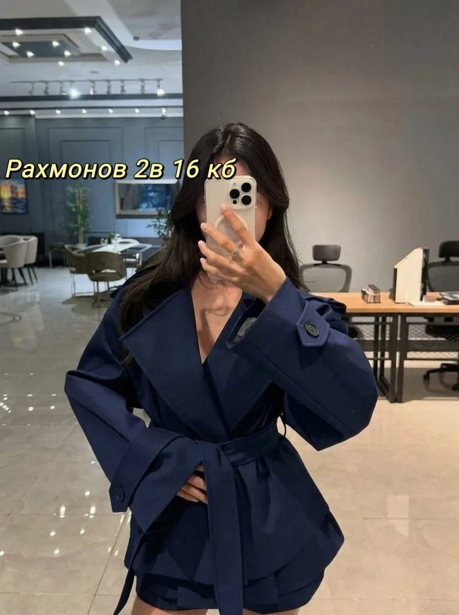 Тренч из качественной ткани в трендовом дизайне — фото 6