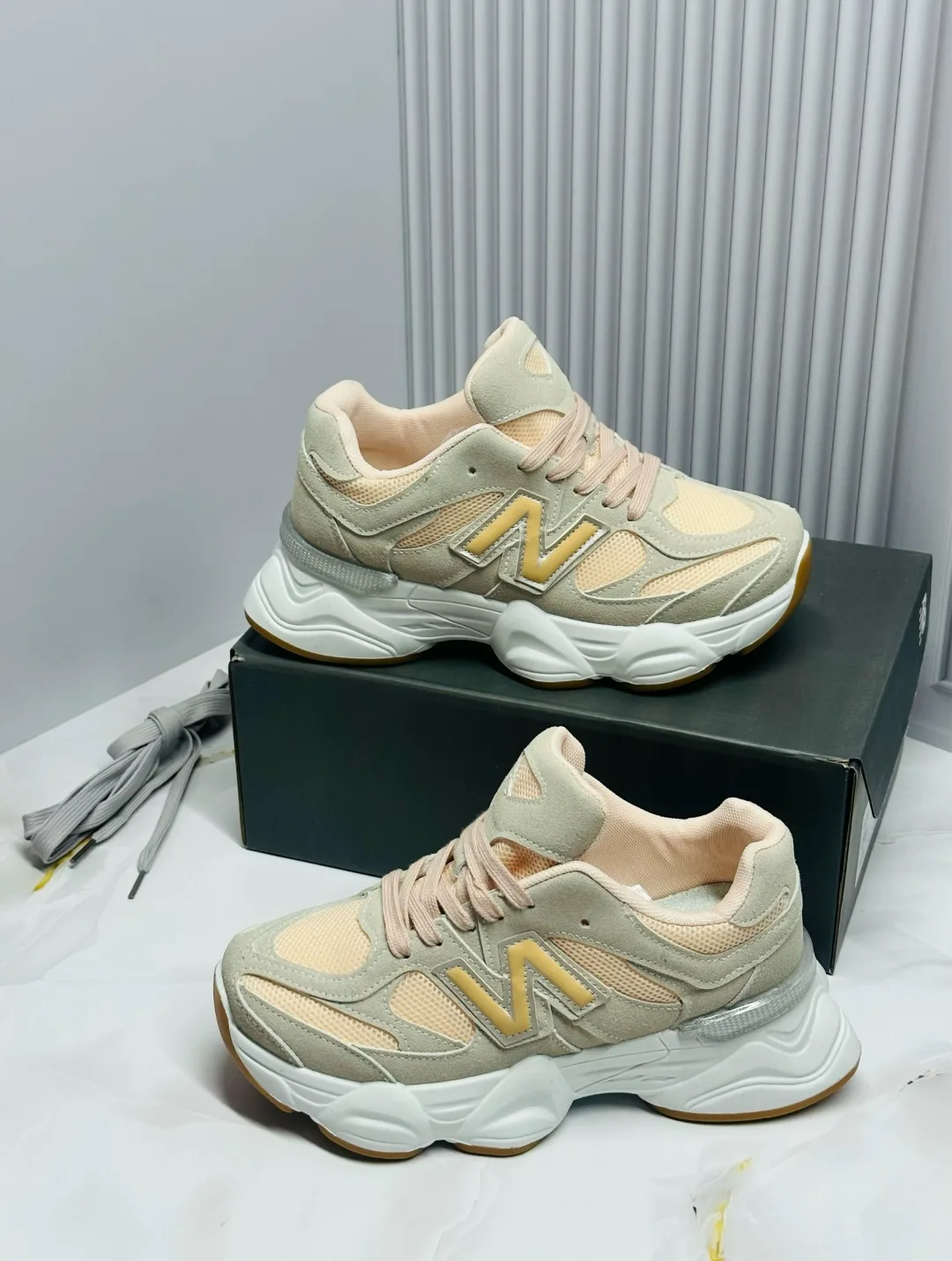 Кроссовки кожзам — фото 6