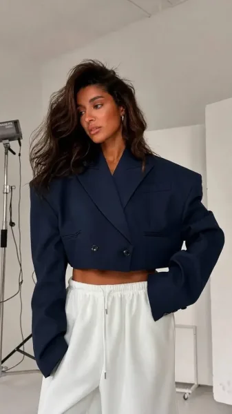 Пиджак Trend Cropped, темно-синий, шоколад, серый, белый, черный — фото 1