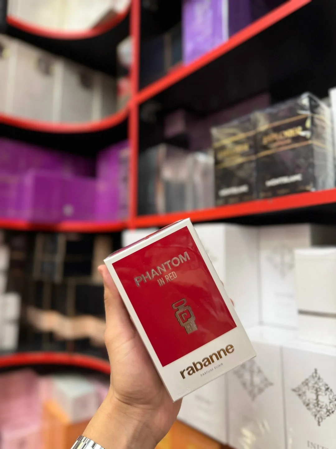 Игрушка Phantom In Red Rabanne Объём — фото 2