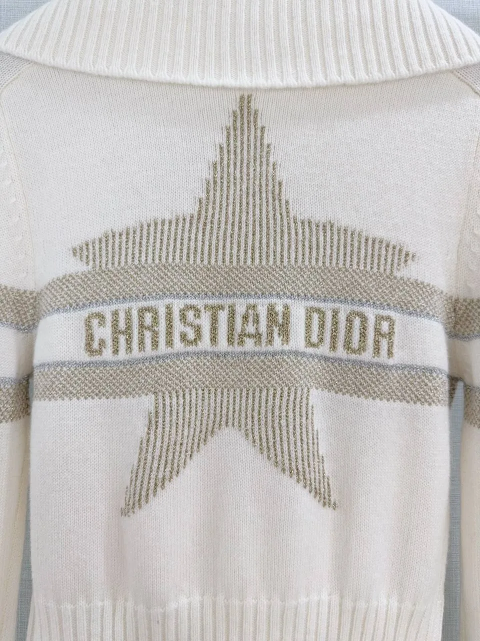 Свитер женские Christian Dior Тот случай, когда уют — фото 9