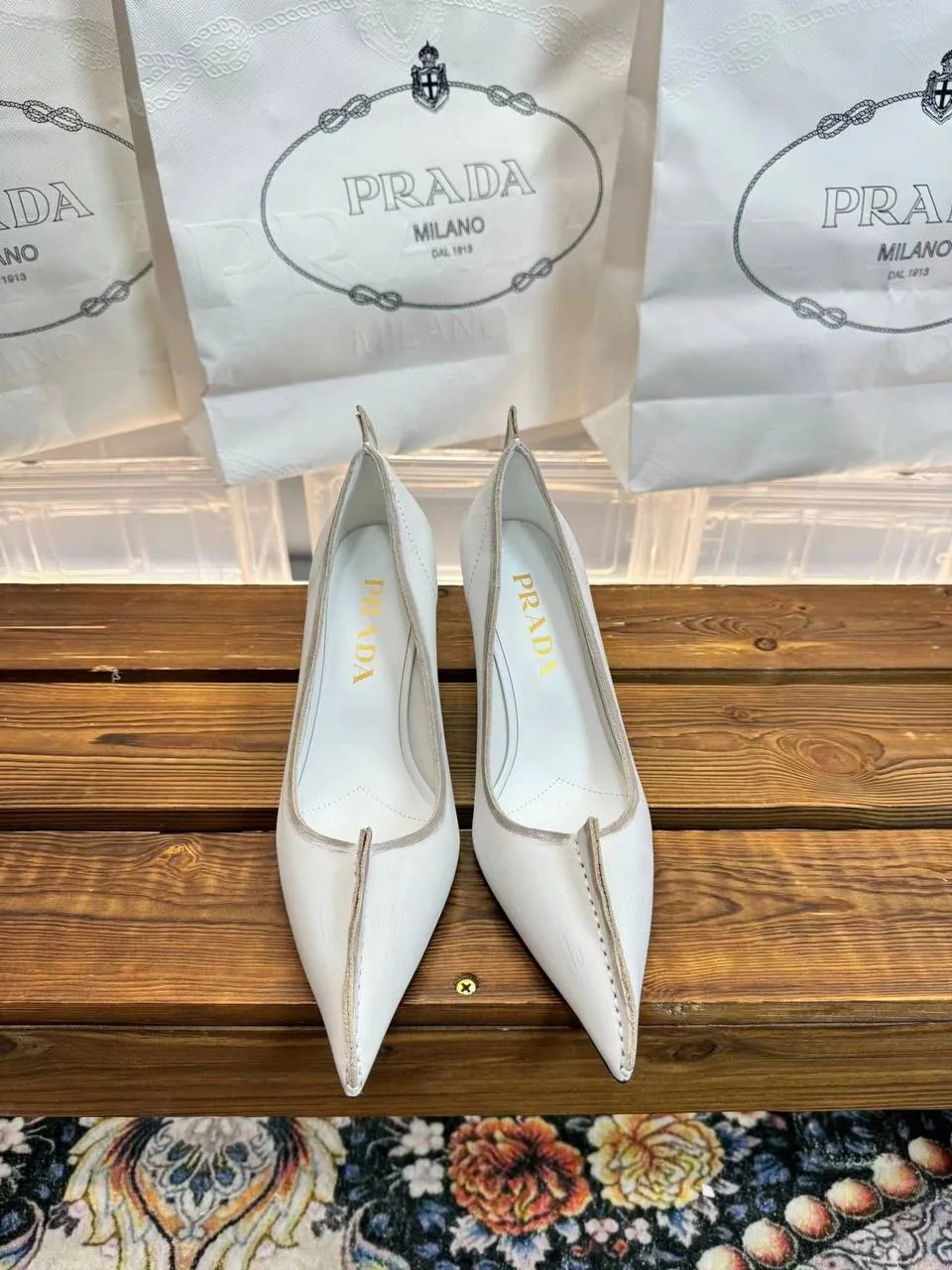 Туфли Prada Antiqued из натуральной кожи — фото 4