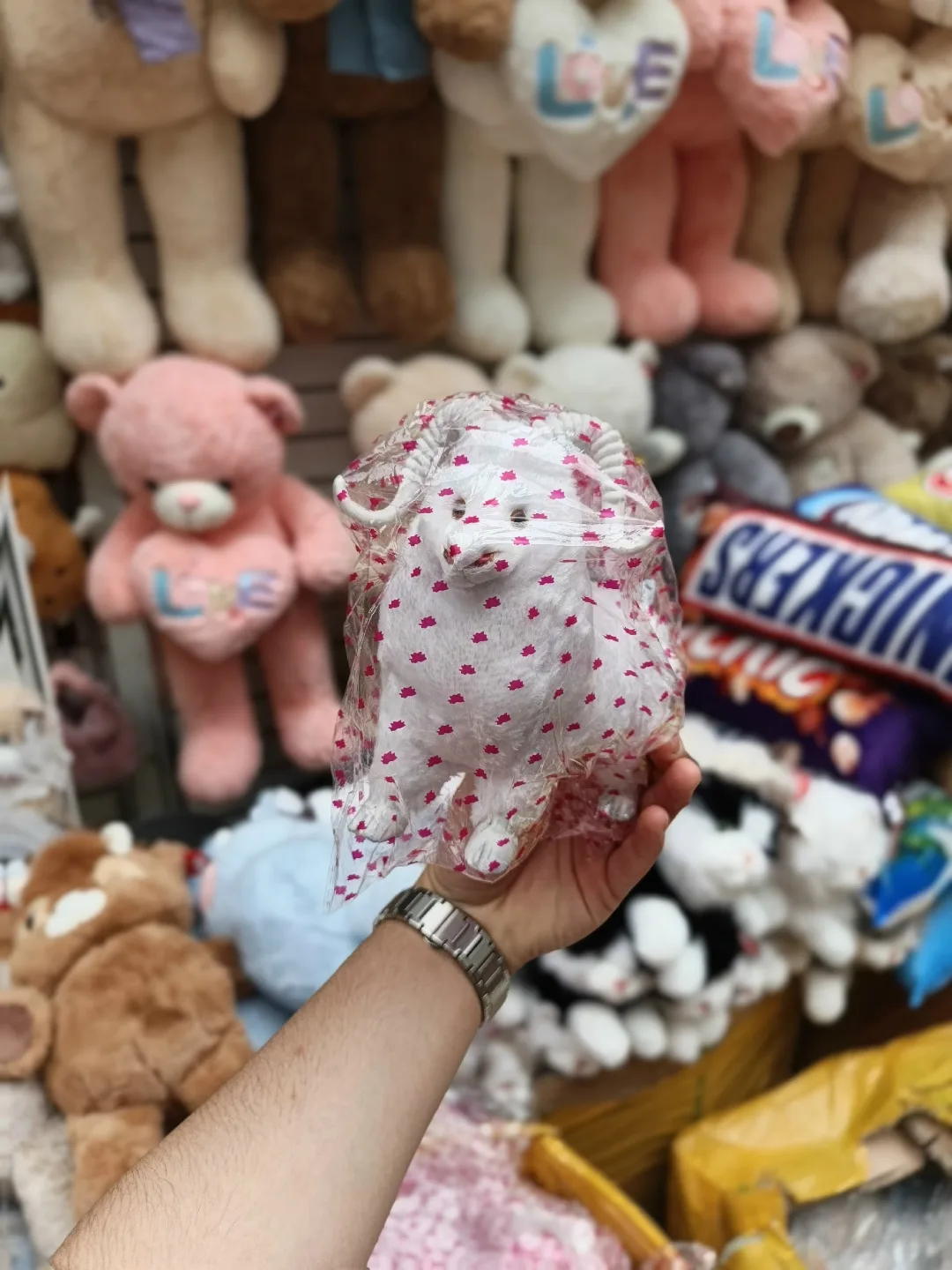 Мягкая игрушка барашка из качественного материала — фото 8