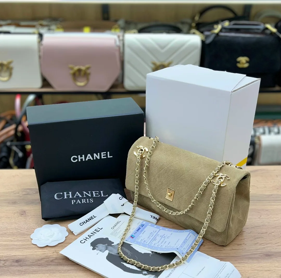 CHANEL Сумка из натуральной кожи — фото 2