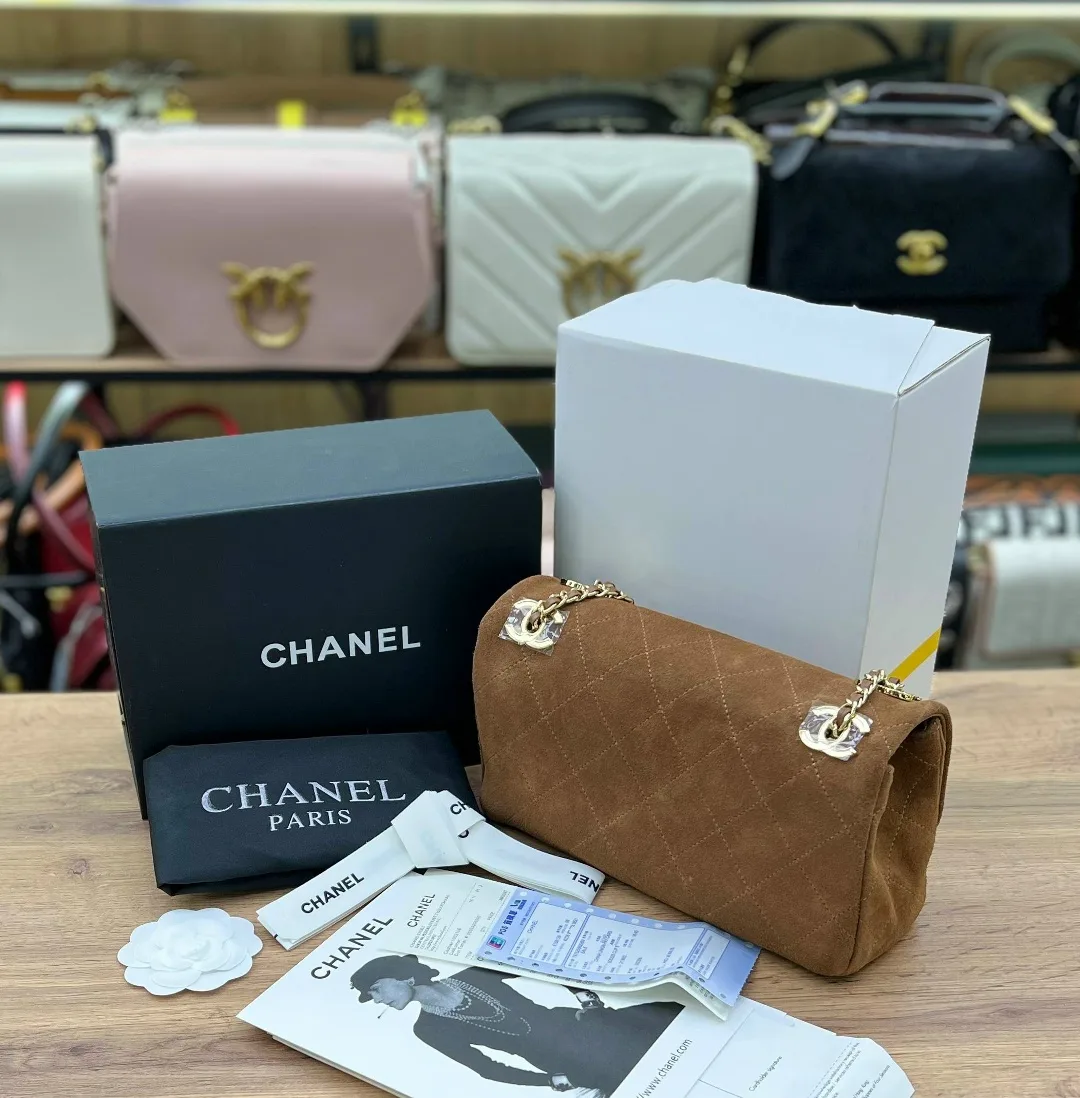 CHANEL Сумка из натуральной кожи — фото 9
