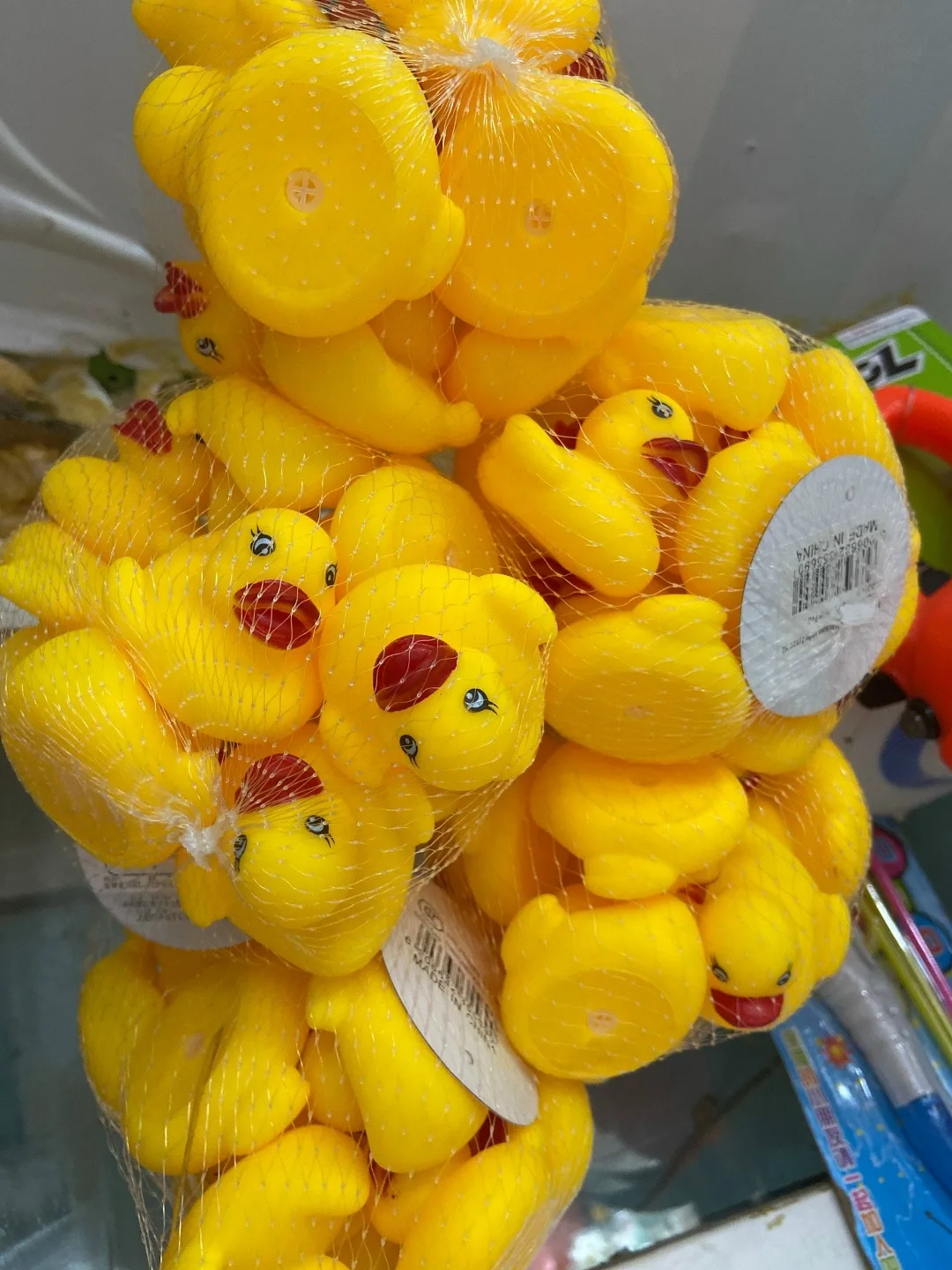 Набор уток в сетке — фото 3