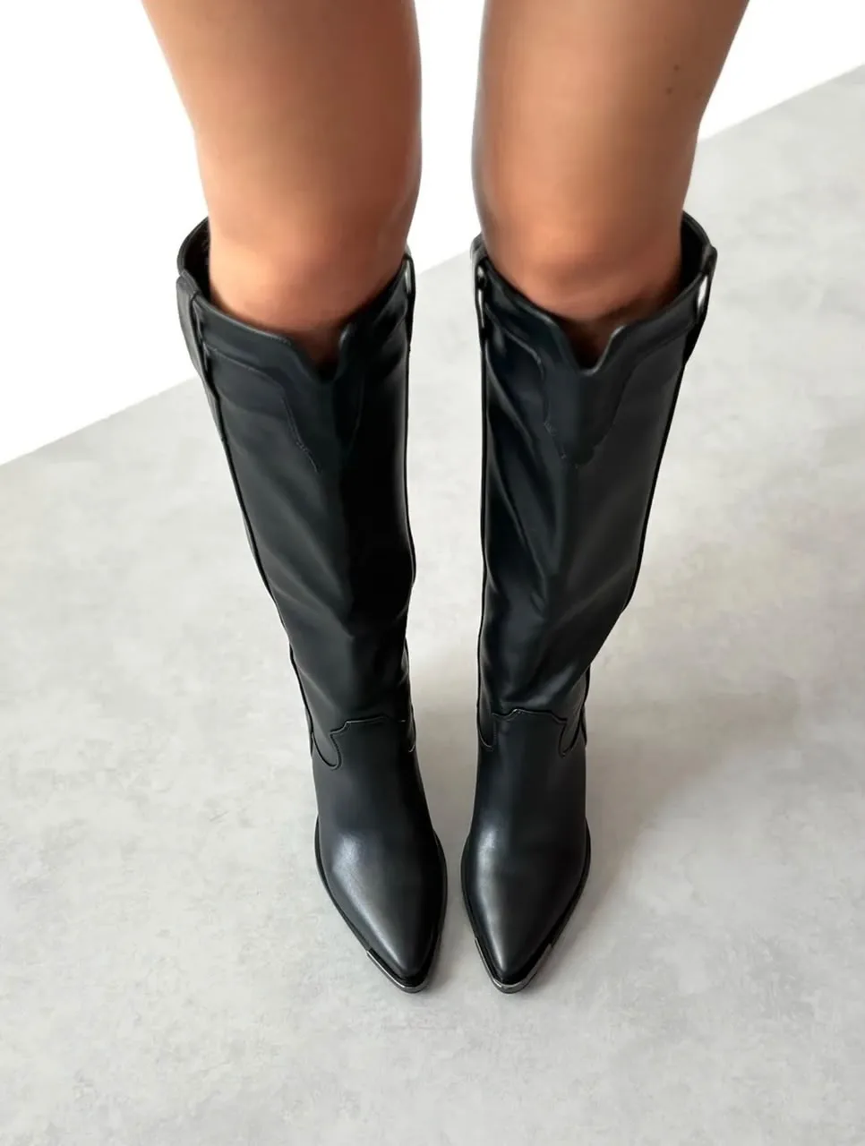 Сапоги из эко-кожи — фото 7