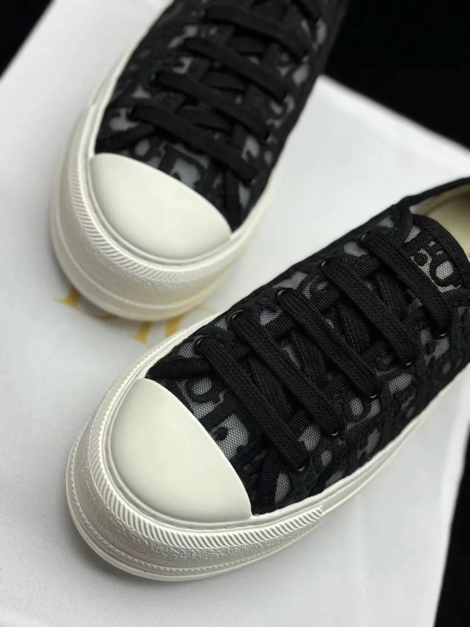 Кеды женские Walk'n'dior Platform Sneaker Видео: vk.cc/cZoSfj, джинс — фото 6