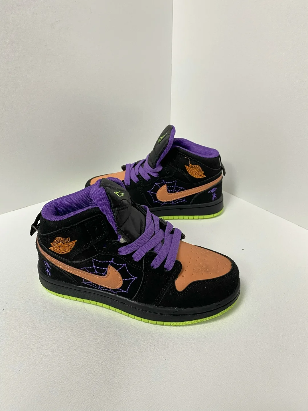 Кроссовки кожзам — фото 1