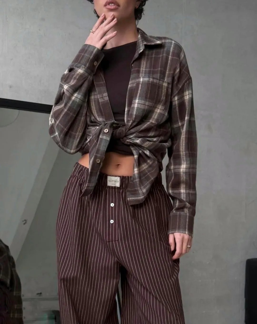 Джинсы Trend Collection В стиле Оверсайз Свободного кроя — фото 4