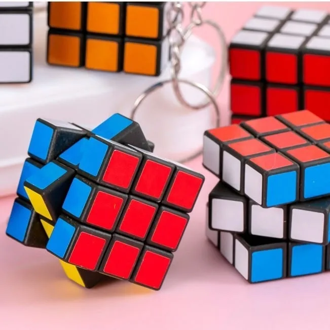 Брелок-кубик Mini 3x3, стильный брелок-кубик для ключей и украшение для сумки — фото 5