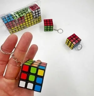 Брелок-кубик Mini 3x3, стильный брелок-кубик для ключей и украшение для сумки — фото 8