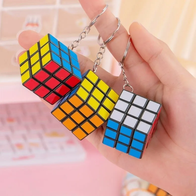 Брелок-кубик Mini 3x3, стильный брелок-кубик для ключей и украшение для сумки — фото 10
