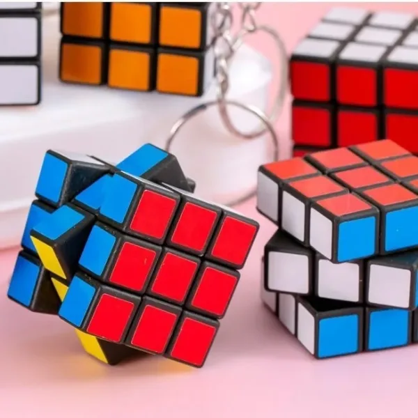 Брелок-кубик Mini 3x3, стильный брелок-кубик для ключей и украшение для сумки — фото 5
