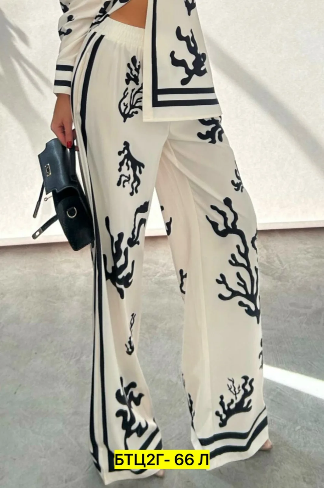 Костюм двойка из шелка бренда Kenzo — фото 3