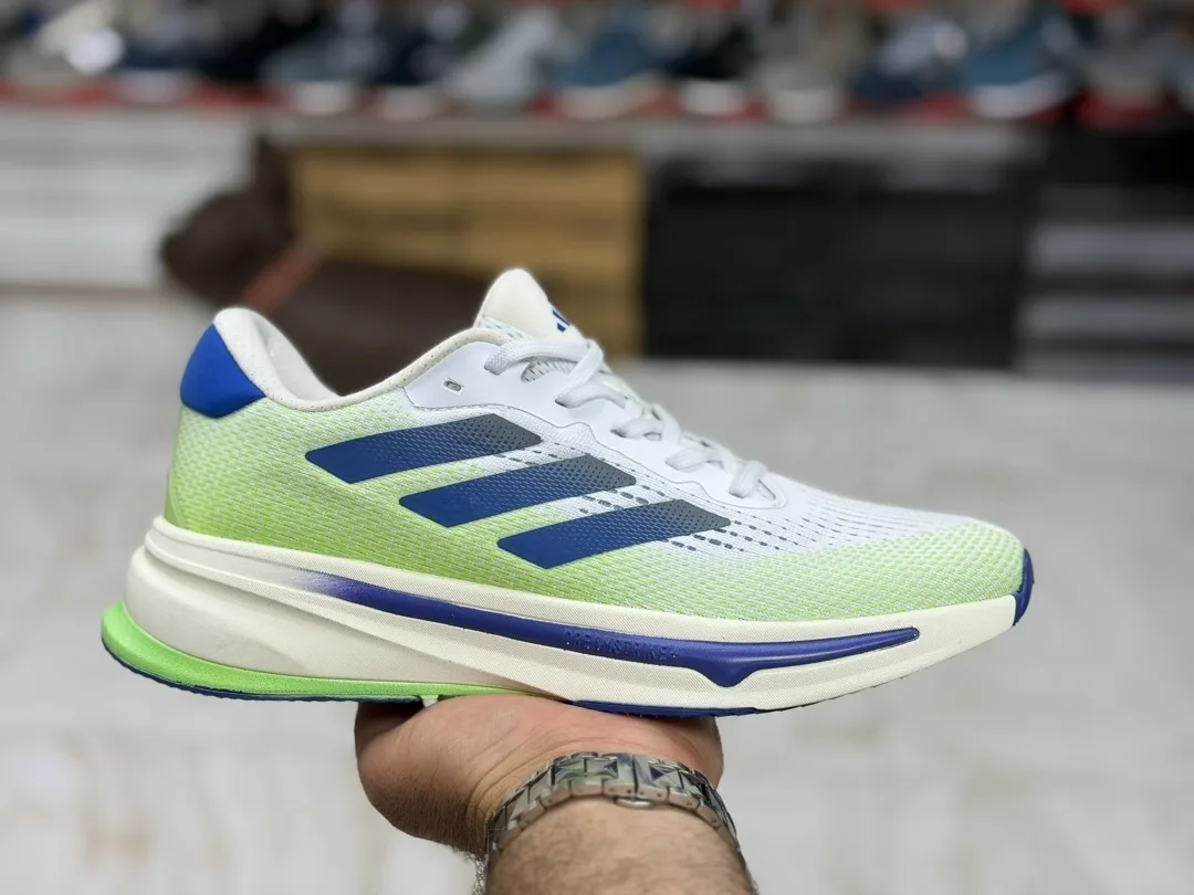 Кроссовки Adidas — фото 1