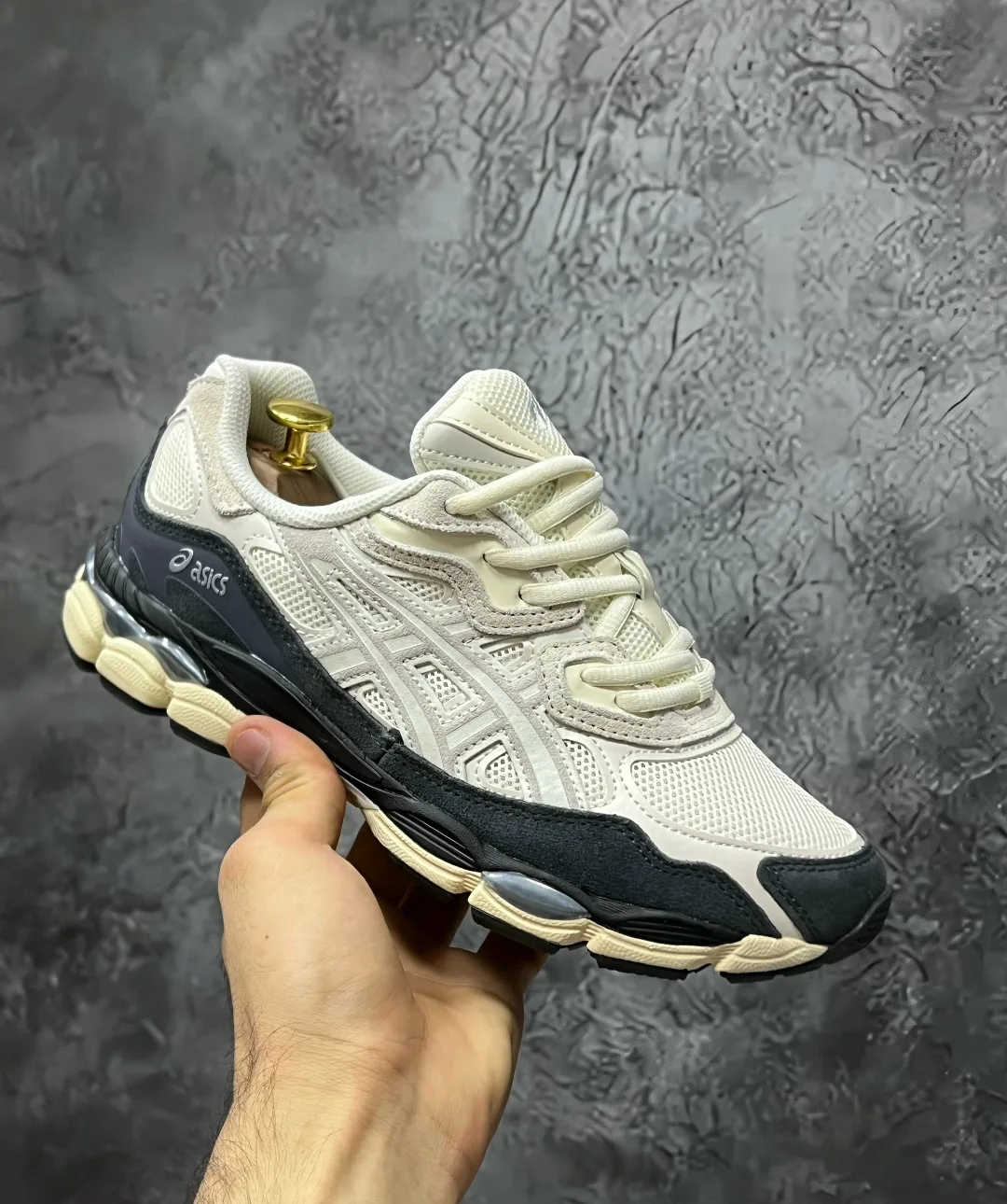 Кроссовки Asics, замша — фото 6