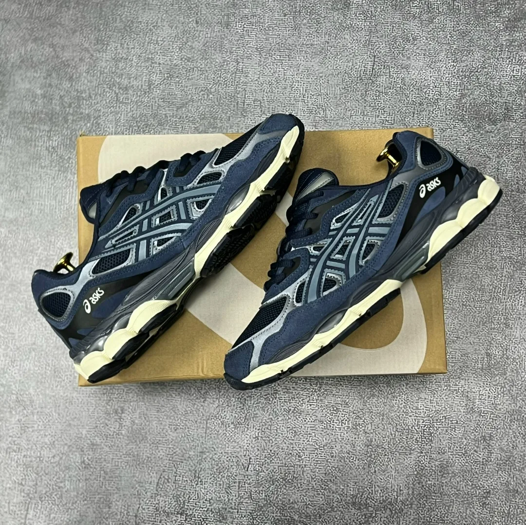 Кроссовки Asics из натуральной замши — фото 4