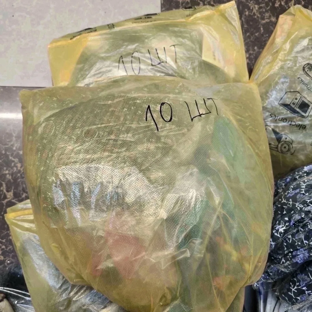 Набор из юбок, футболок, рубашек, блузок и штанов
