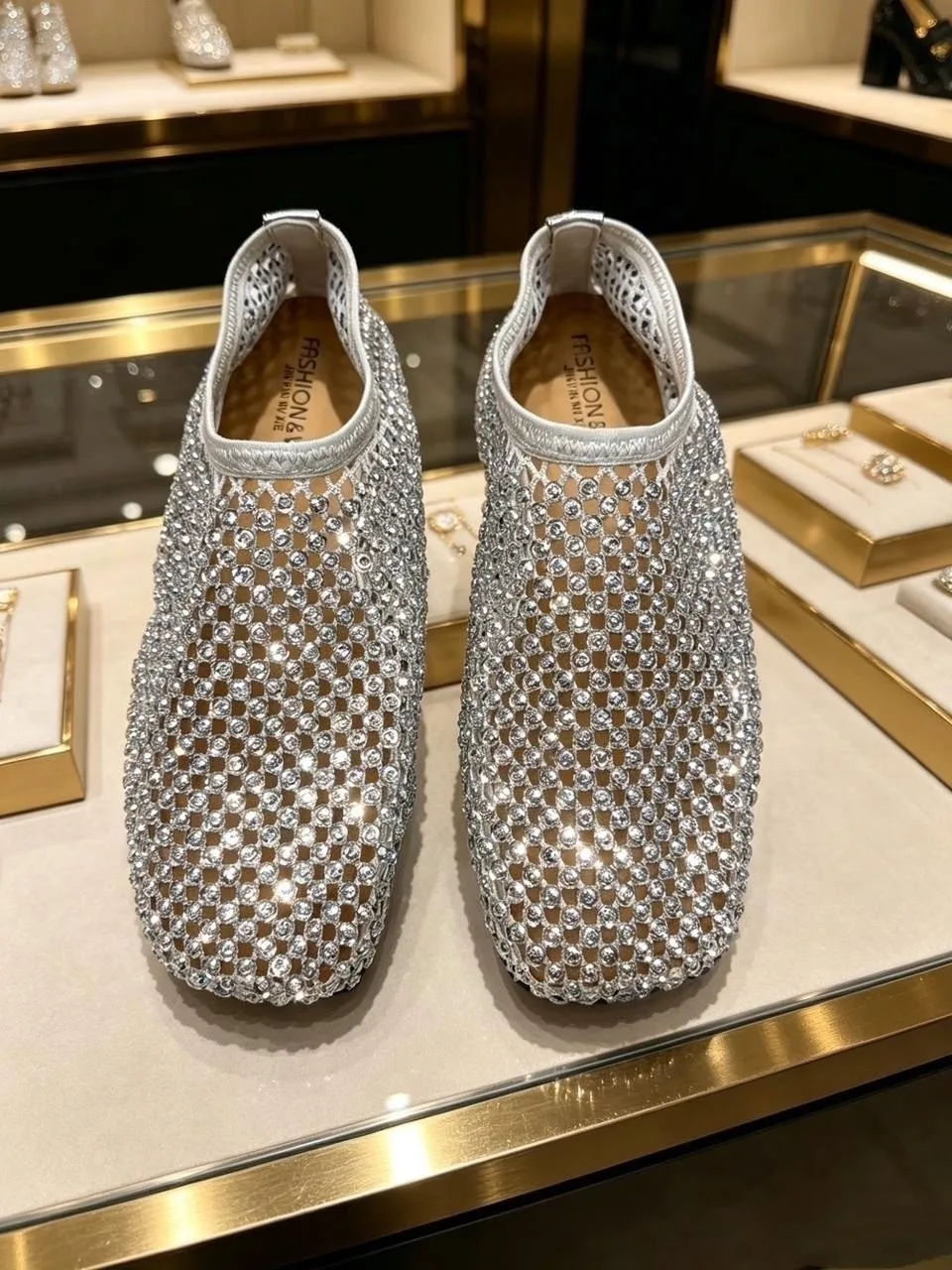 Лоферы женские — фото 11
