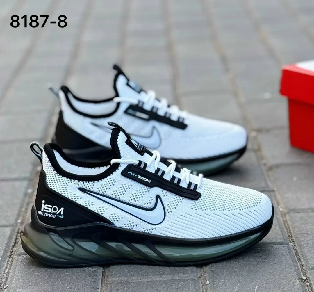 Nike Кроссовки — фото 4