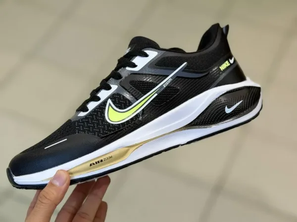Nike кроссовки — фото 34