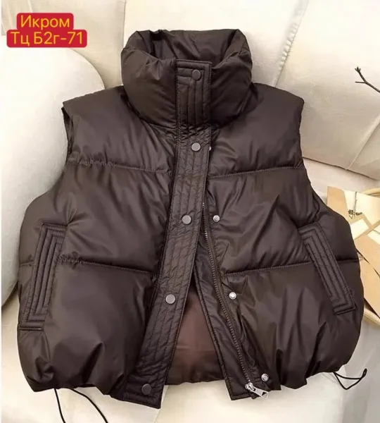 Лёгкая жилетка-безрукавка из холофайбера для защиты от холода — фото 2