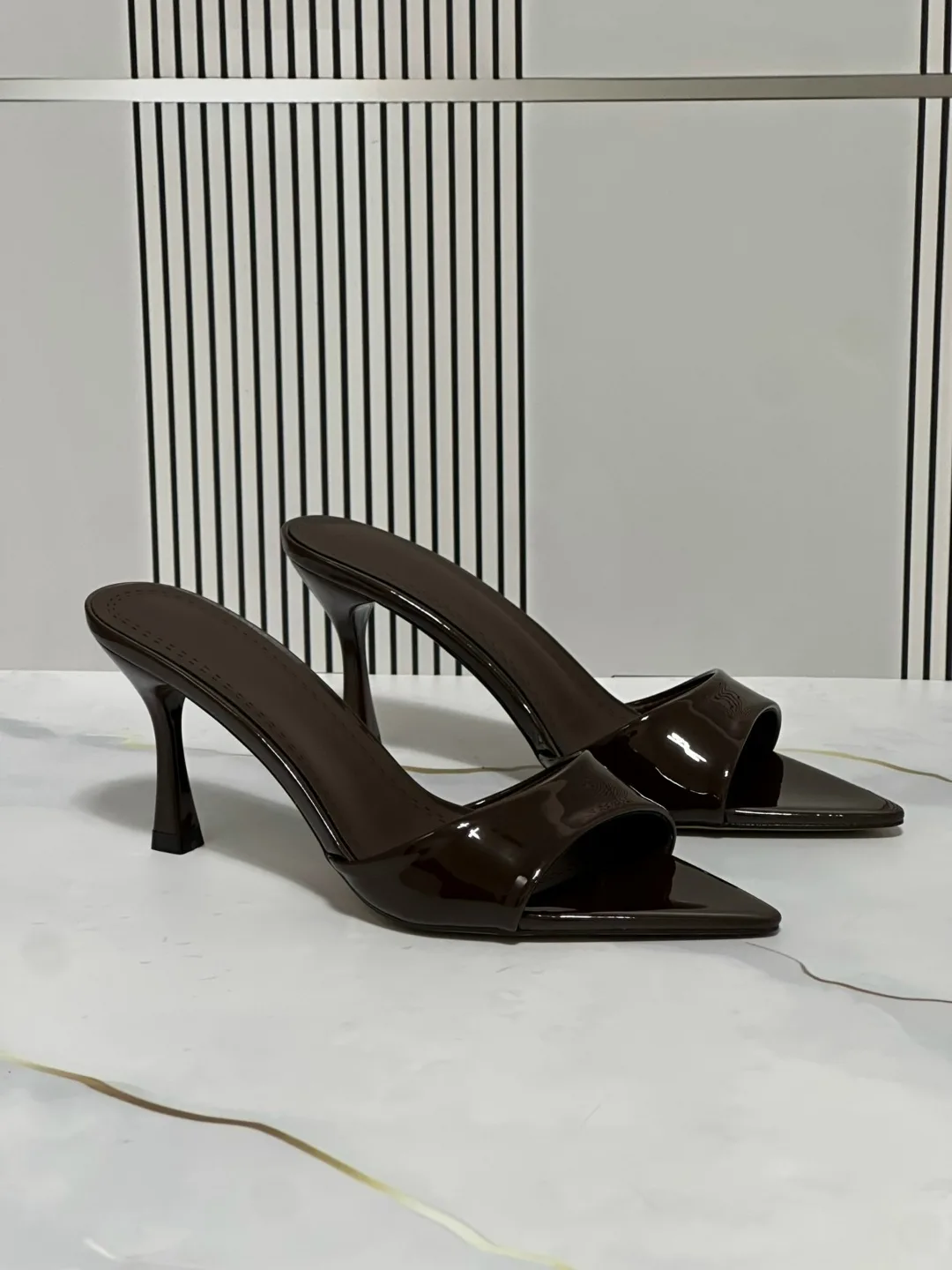 Туфли из эко-кожи — фото 5