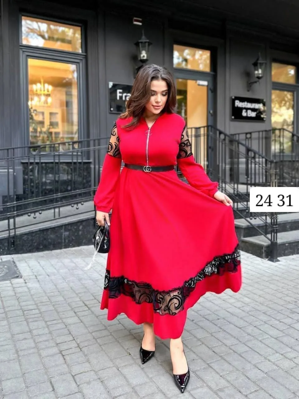 Новенький платье универсальный посадкаНа всех типах фигур ...............................Ткань — фото 1