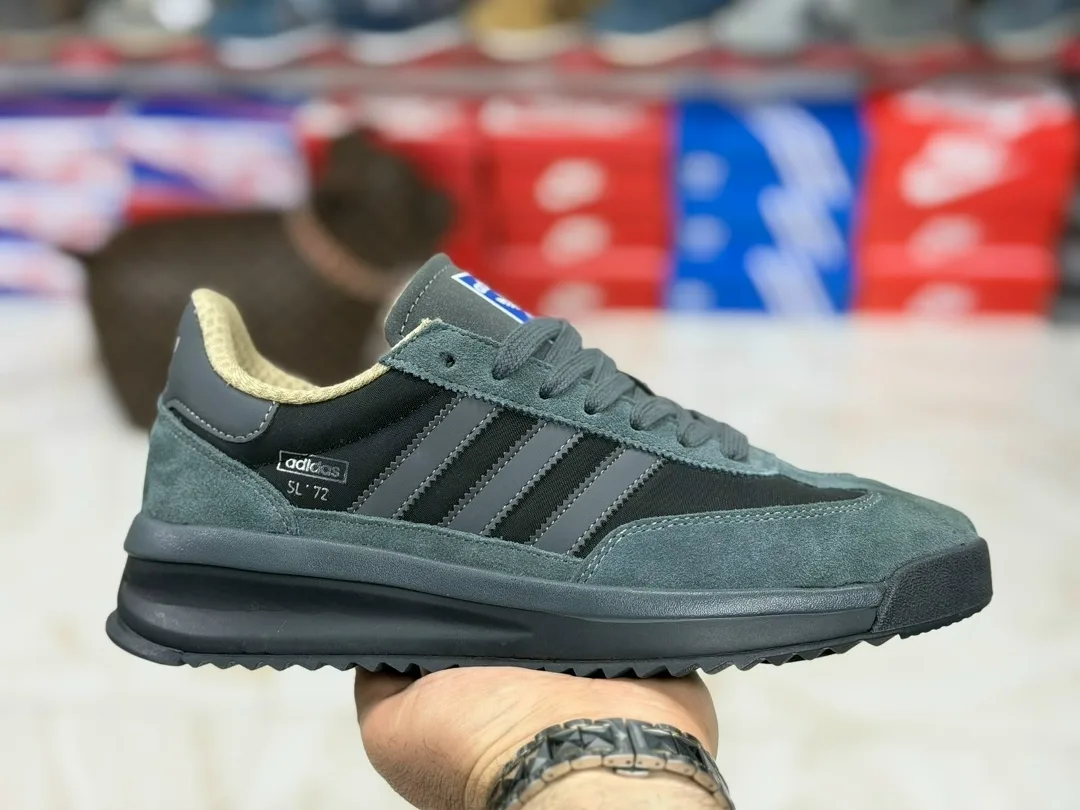 Adidas кроссовки — фото 6