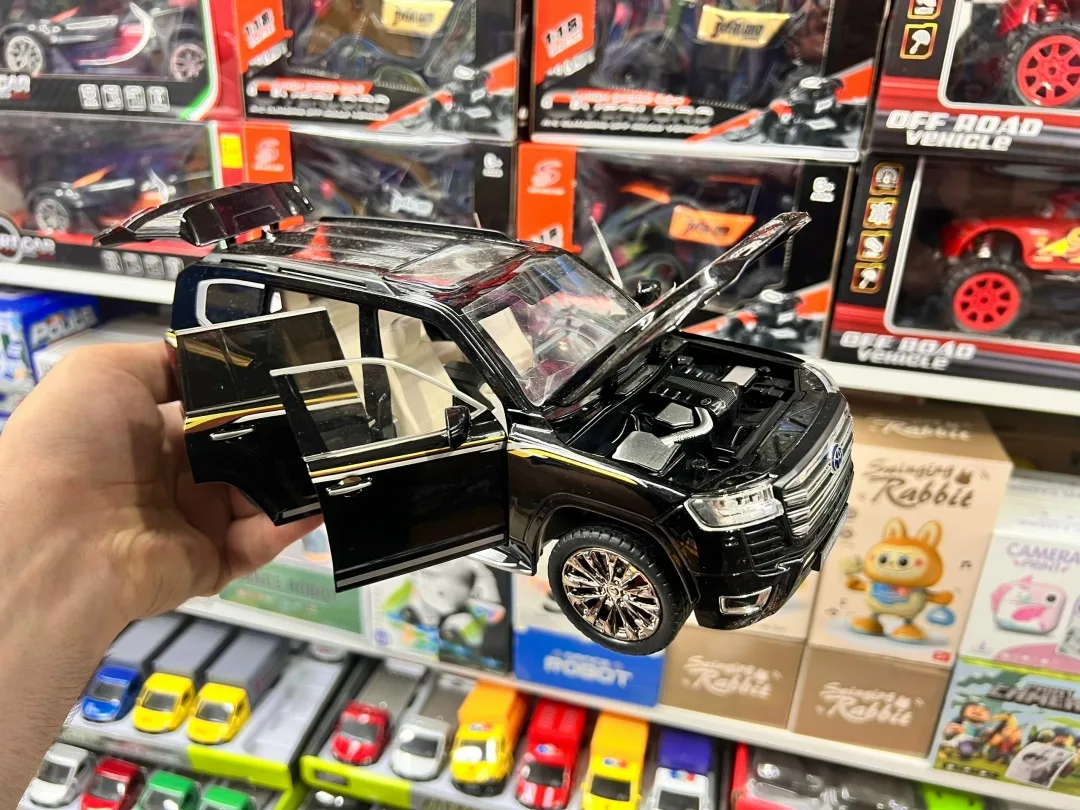 Игрушка Toyota Land Cruiser — фото 1