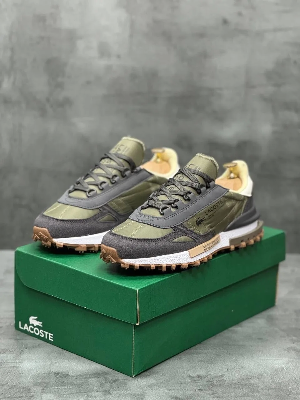 Lacoste — мужские кроссовки — фото 2