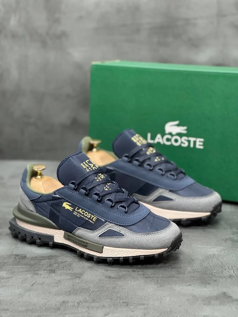 Lacoste — мужские кроссовки — фото 1
