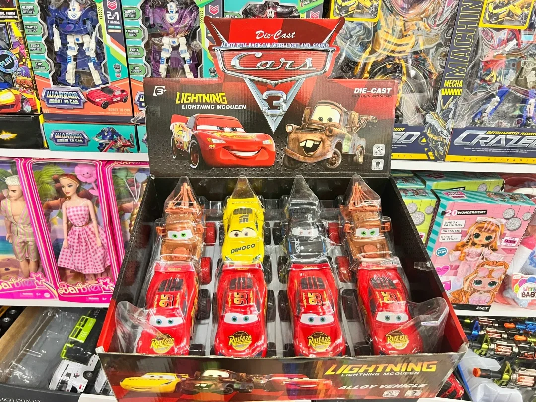 Игрушка Металические машины Молния Маккуин — фото 3
