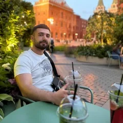 Khanmedov E